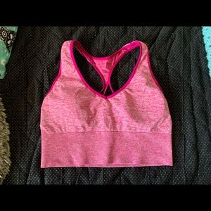 VS PINK Seamless Lightly-Lined Sports Bra